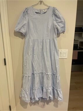 crown & ivy Light Blue Striped Puff Sleeve Tiered Dress